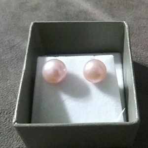 2/$30 Light pink Honora pearl studs